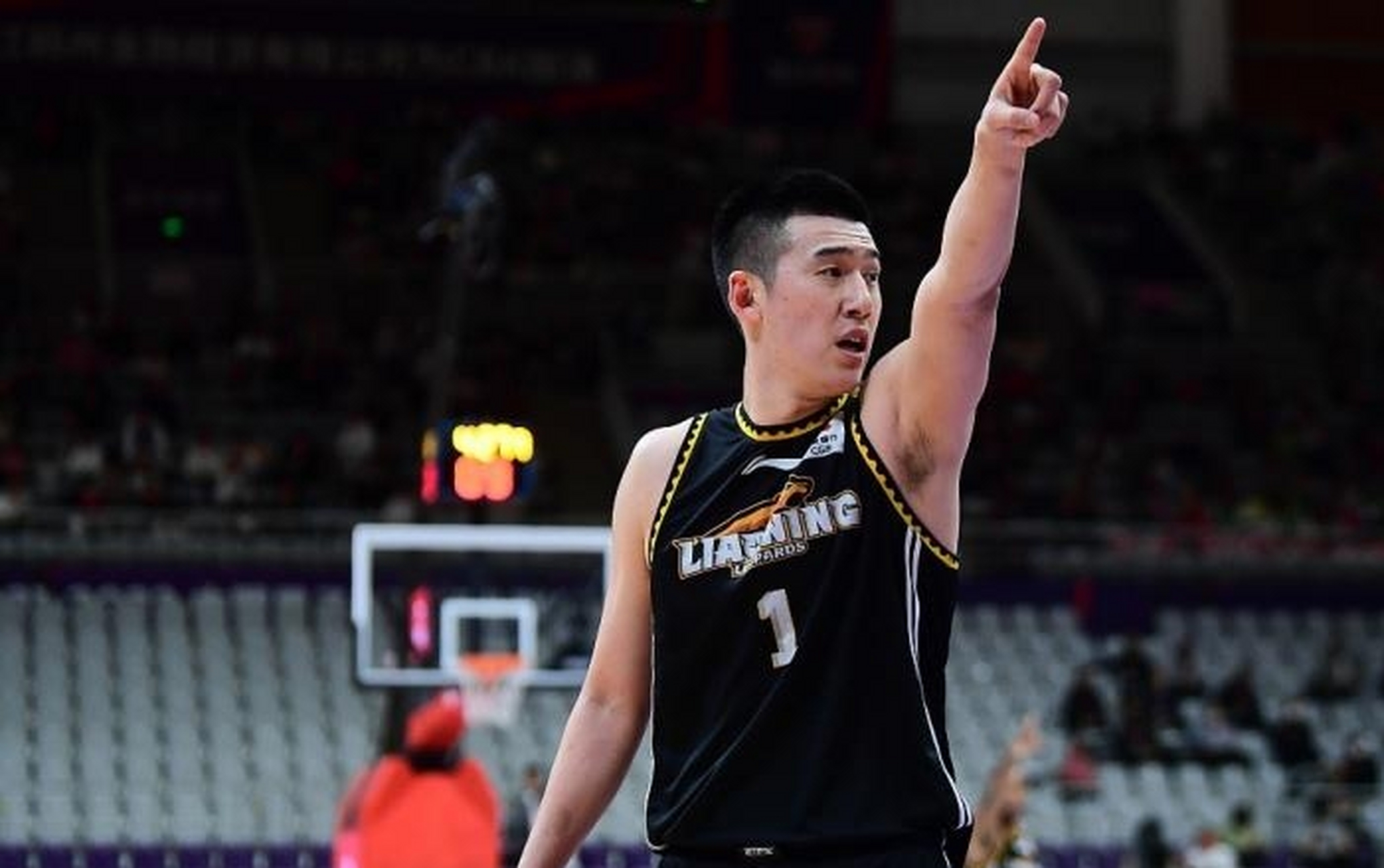 -包含国际比赛日CBA常规赛传出新动向，托特纳姆伤情更新，管理层表态：媒体盛赞，阵容厚度经受考验的词条-